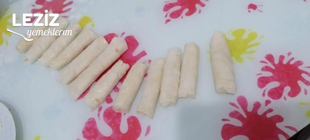 Unlu Sirkeli Çıtır Börek Tarifi