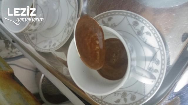 Bol Köpüklü Türk Kahvesi Ve Sırları
