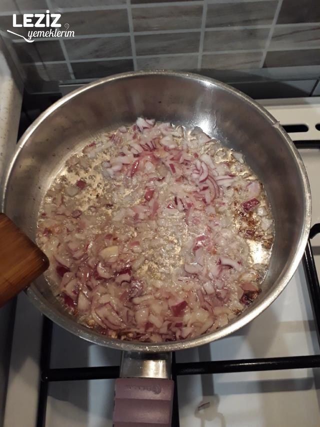 Sirkeli Patatesli Börek