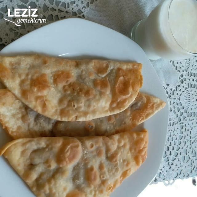 Çi Börek Yapımı