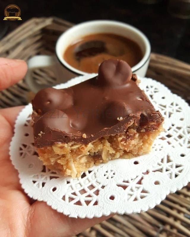 Fit Snickers