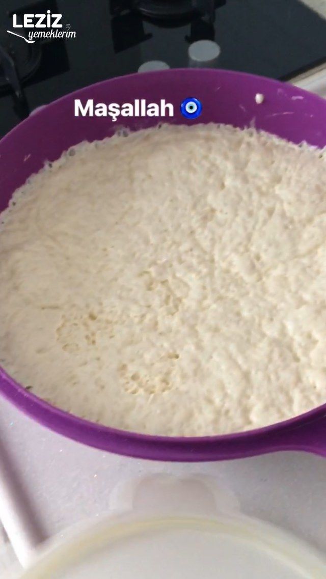 Cevizli Haşhaşlı Burma Çörek