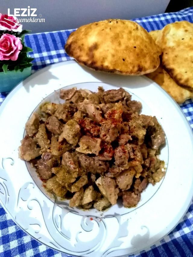 Lokum Gibi Kavurma Nasıl Pişirilir