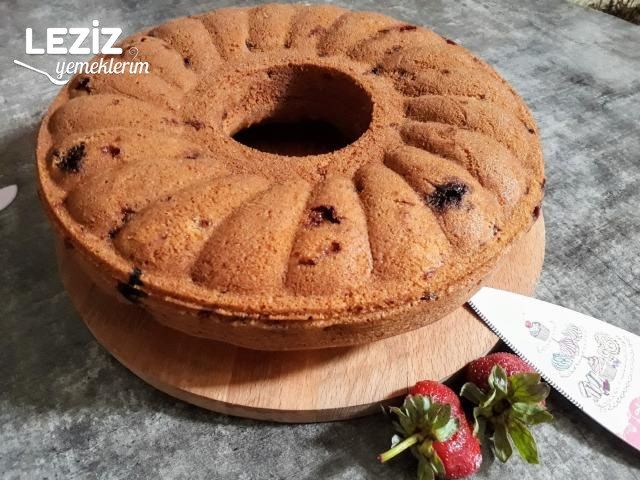 Çilekli Kek Yapımı