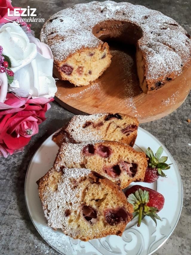 Çilekli Kek Yapımı