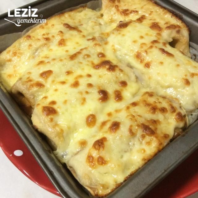 Tavuklu Krep Börek