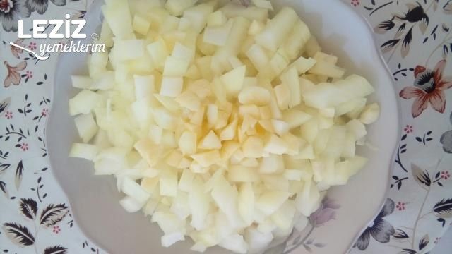 Düdüklüde Kuşbaşılı Patlıcan Yemeği