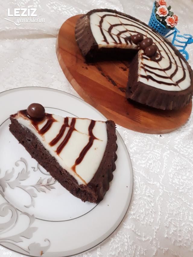 Muhallebili Tart Kek Tarifi (Yaş Pasta Lezzetinde)