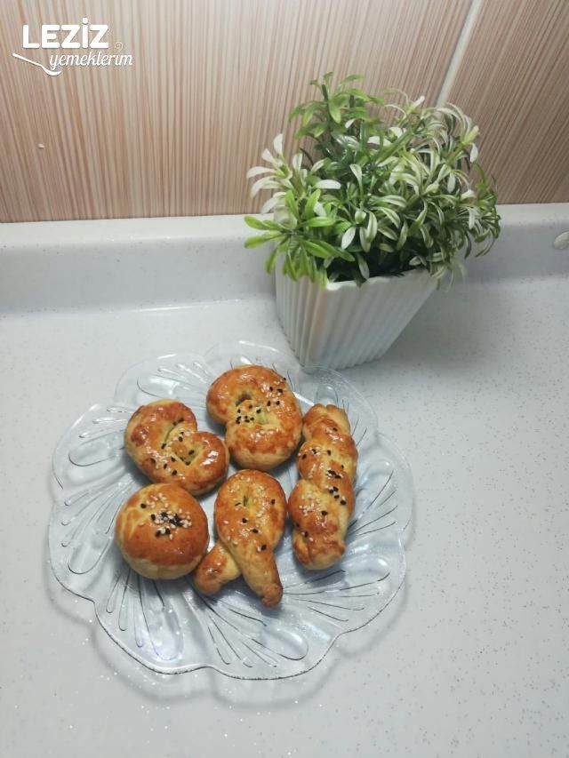Tuzlu Kuru Pasta