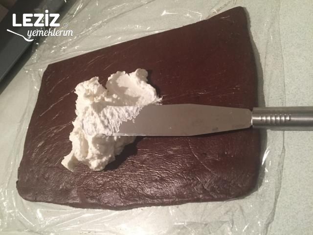 Bisküvili Rulo Pasta