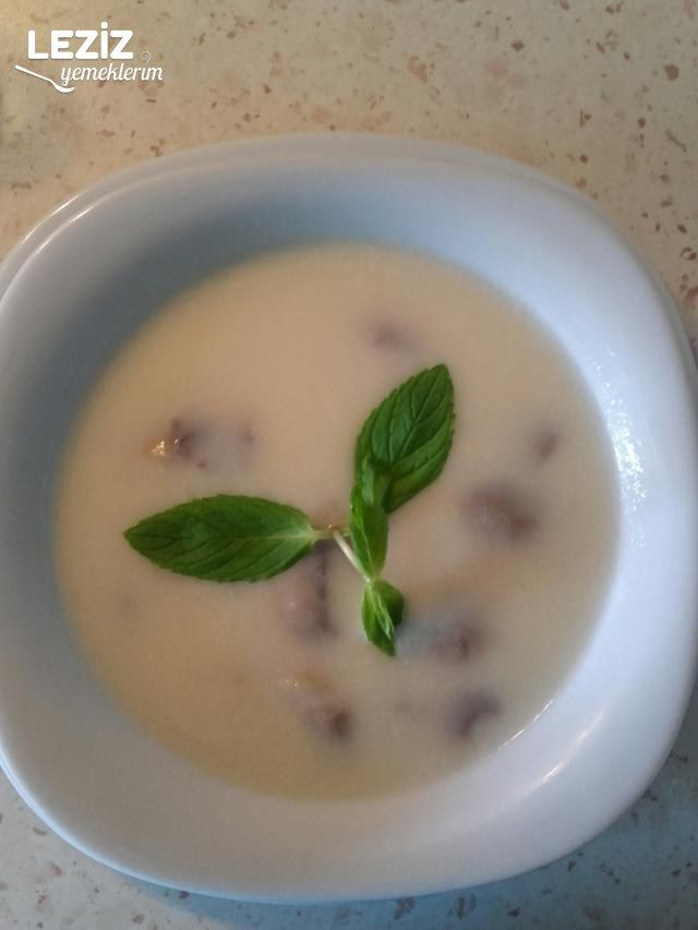 Terbiyeli Mantar Çorbası Yapılışı