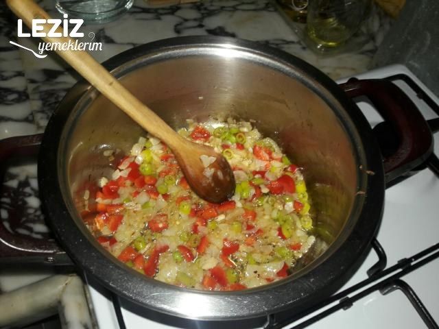 Etli Patates Yemeği Nasıl Yapılır