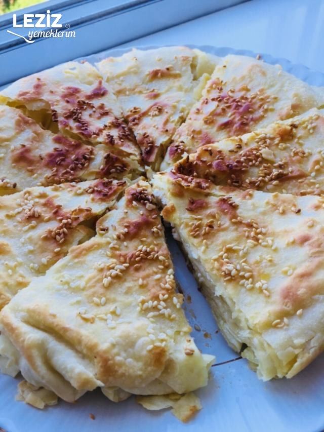 Su Böreği Tadında Kolay Tava Böreği