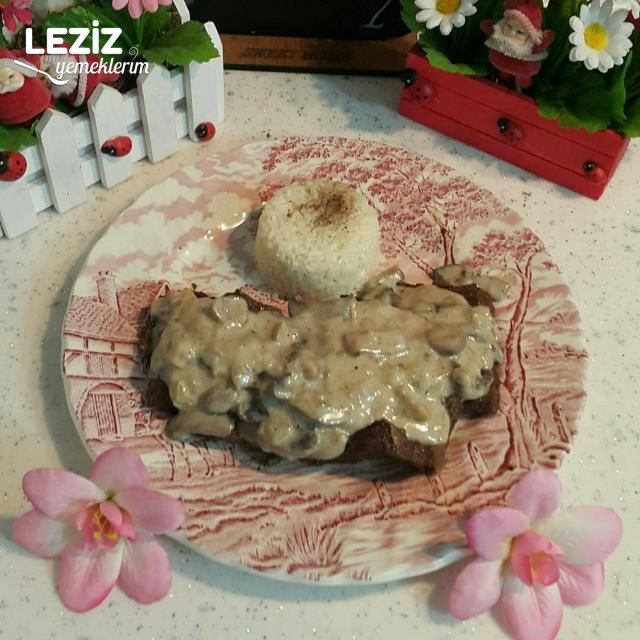 Kremalı Mantar Soslu Biftek