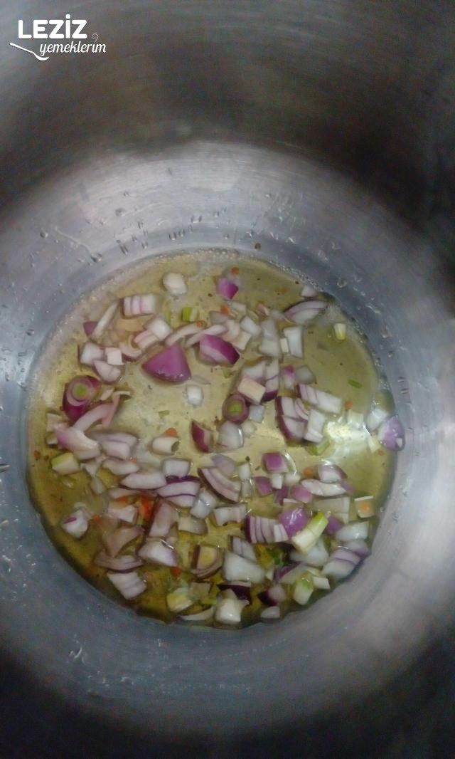 Düdüklüde Mercimek Çorbası Nasıl Yapılır