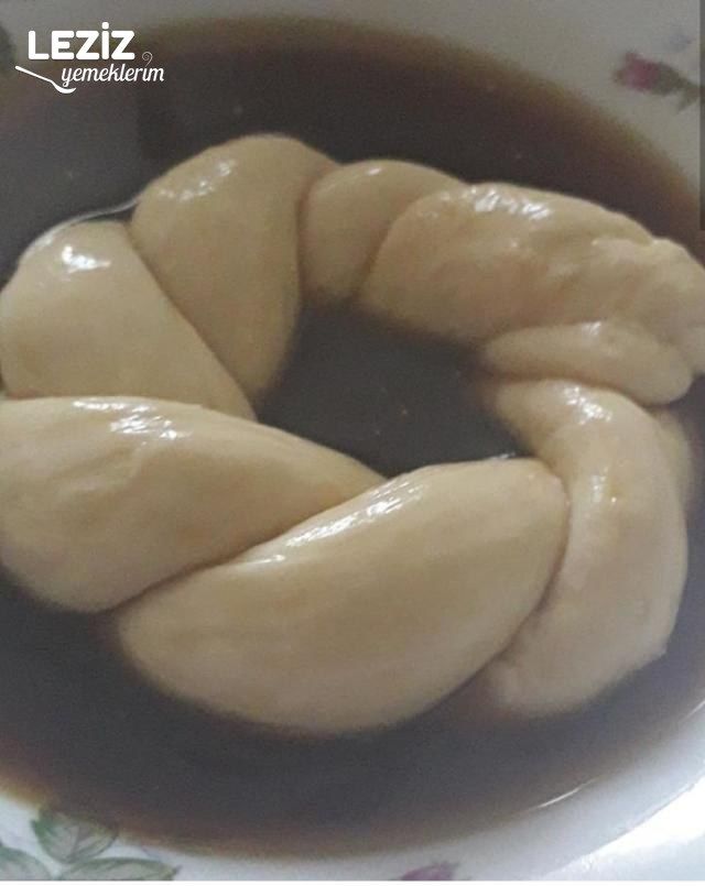 Gerçek Pastane Simiti