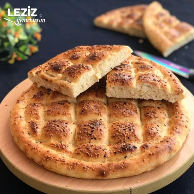 Evde Kolay Ramazan Pidesi Tarifi (Ekşi Maya İle Yapılan)