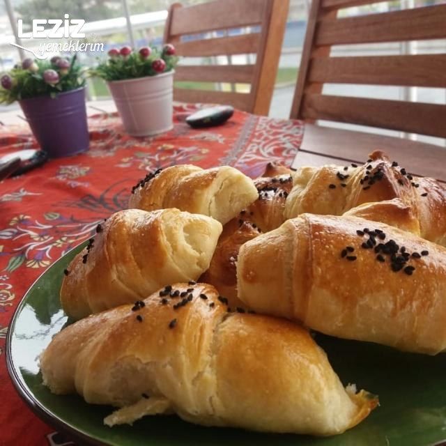 Peynirli Açma