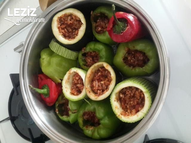 Karışık Dolma (Biber, Kabak, Patlıcan)