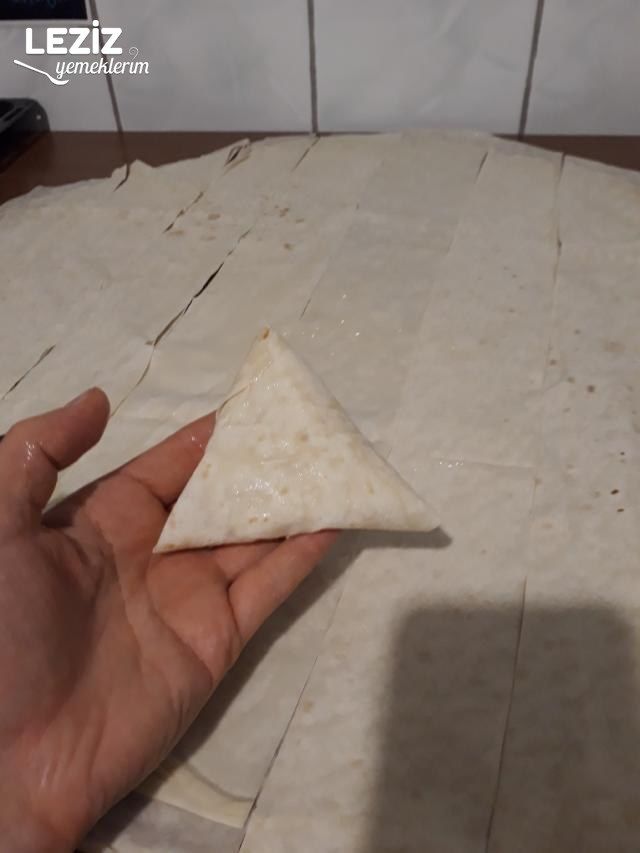 Peynirli Çıtır Muska Böreği