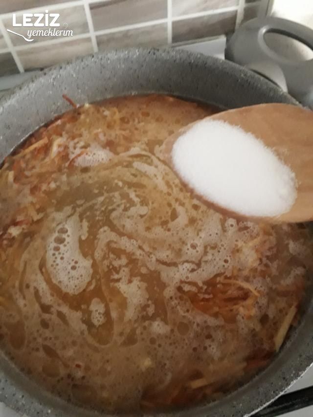 Erişteli Makarna