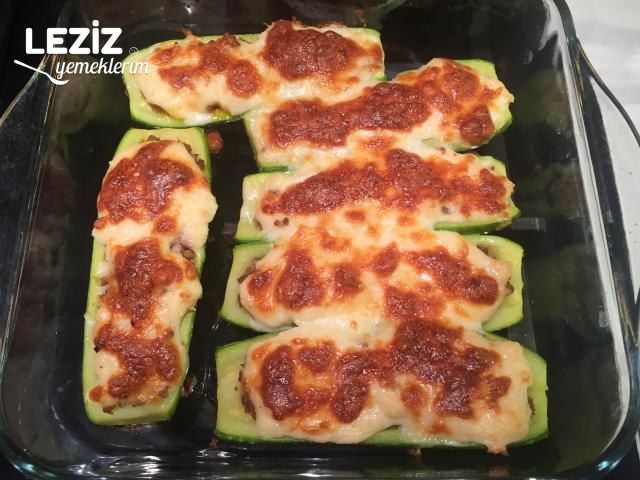Fırında Kıymalı Kabak Karnıyarık