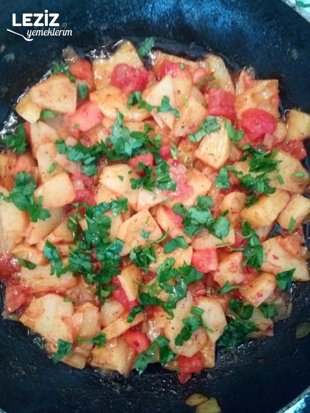 Patates Kavurması (Kahvaltıda Harika Lezzet)