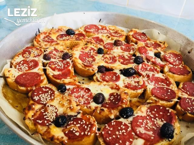 10 Dakikada Bayat Ekmek Pizzası
