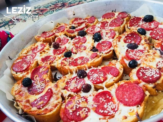 10 Dakikada Bayat Ekmek Pizzası