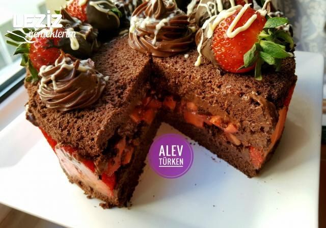 Bol Çikolatalı Kremalı Ve Çilekli Pasta ( Şekli Şahane)