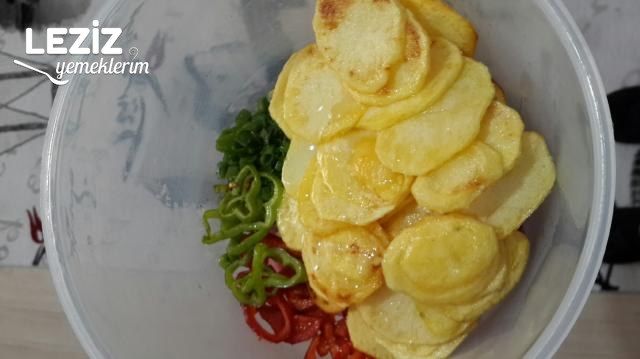 Kızartma Salatası