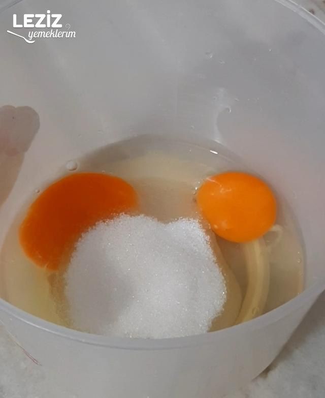 Tavada Elmalı Kek Tarifi