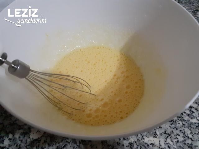 Elmalı Cevizli Tarçınlı Kek Tarifi