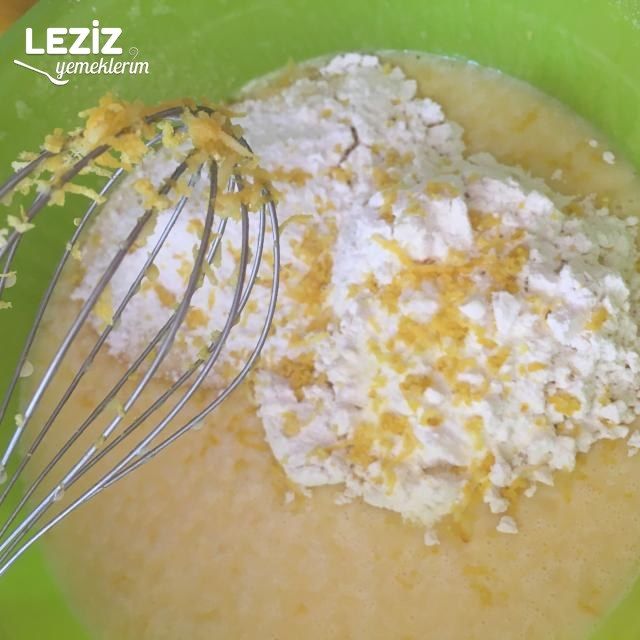 Leziz Limonlu Anne Keki