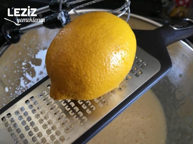 Leziz Limonlu Anne Keki