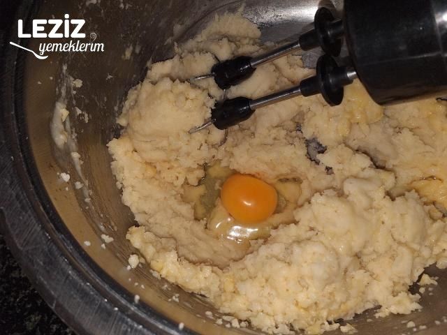 Enfes Ekler Pasta