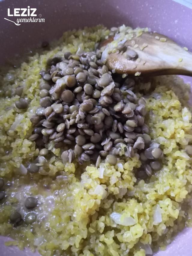 Müceddere Pilavı