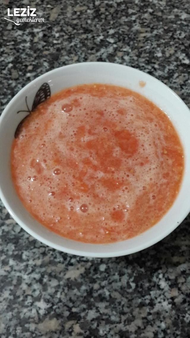 Arpa Şehriyeli Tarhana Çorbası