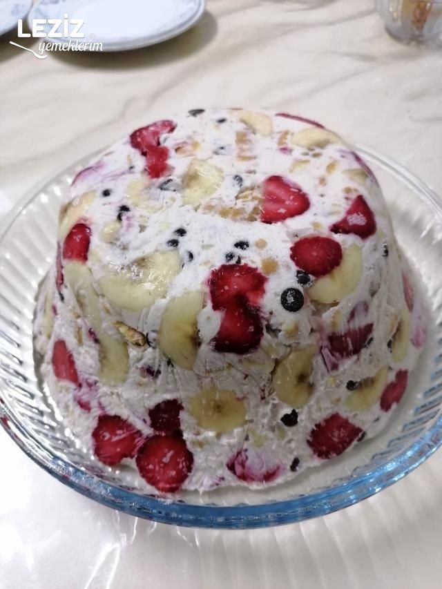 Meyveli Parfe Nasıl Yapılır