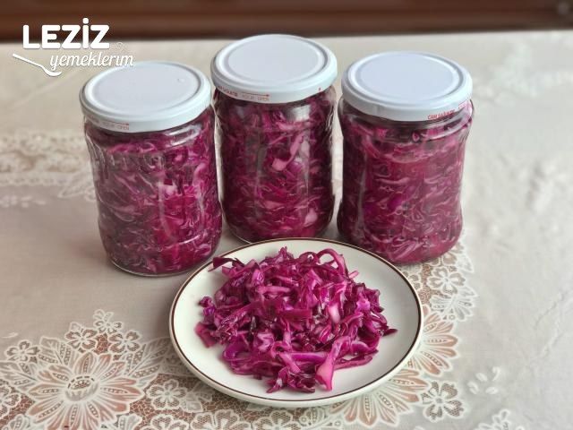 Kırmızı Lahana Turşusu (Hemen Deneyin)
