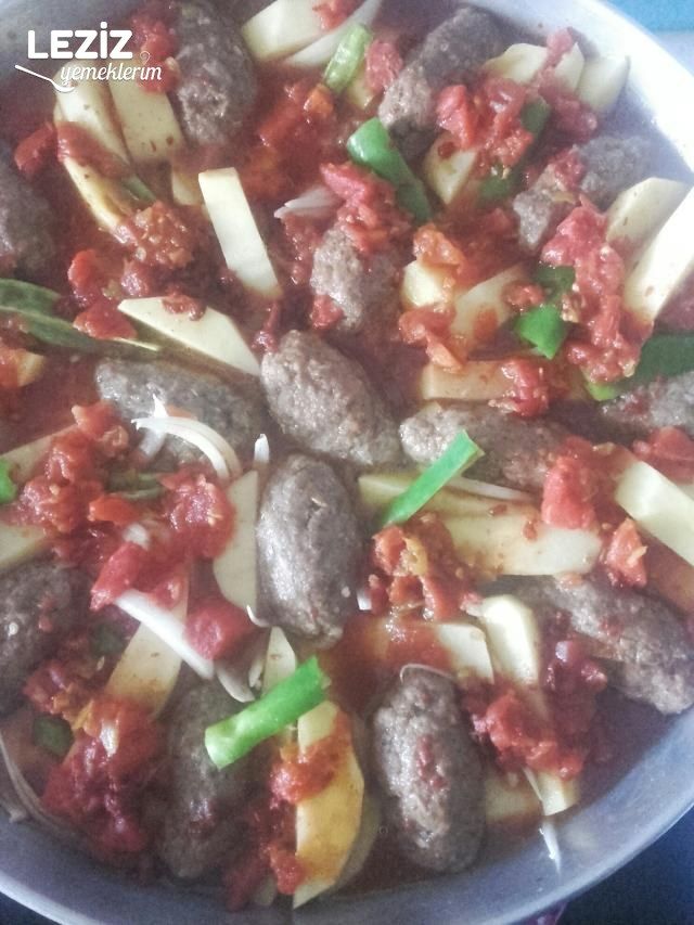 Leziz Fırında Patatesli Köfte Tarifi