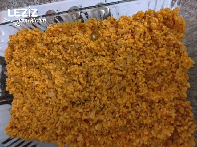 Fırında Yılbaşı Tavuğu (Bulgur Pilavı Yatağında)