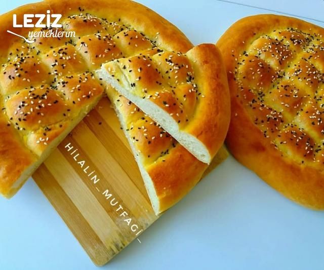 Yumurtalı Ramazan Pidesi