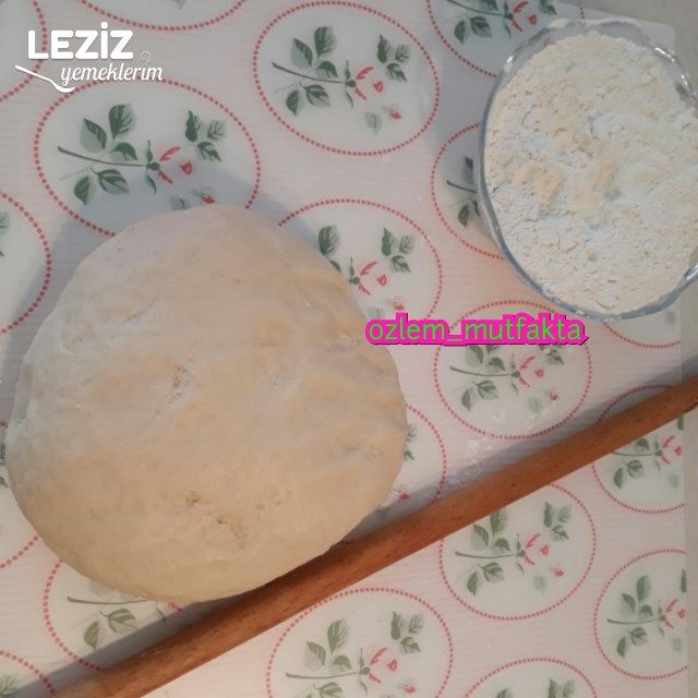 Ispanaklı Pide