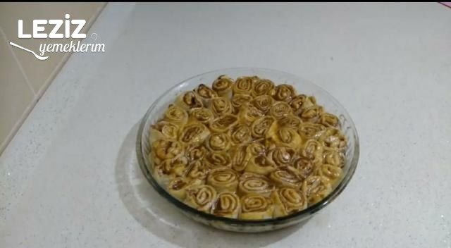 Tel Tel Ayrılan Haşhaşlı Çörek Tarifi