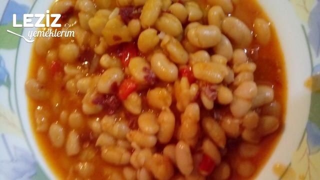 Düdüklüde Pastırmalı Kuru Fasulye