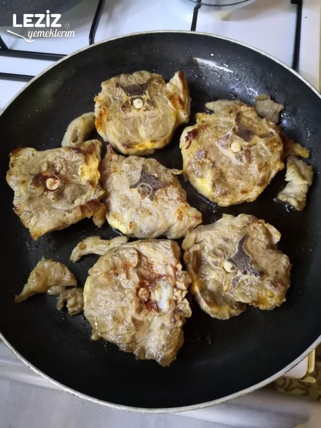 Fırında Kebap Tadında Nefis Kuzu Gerdan