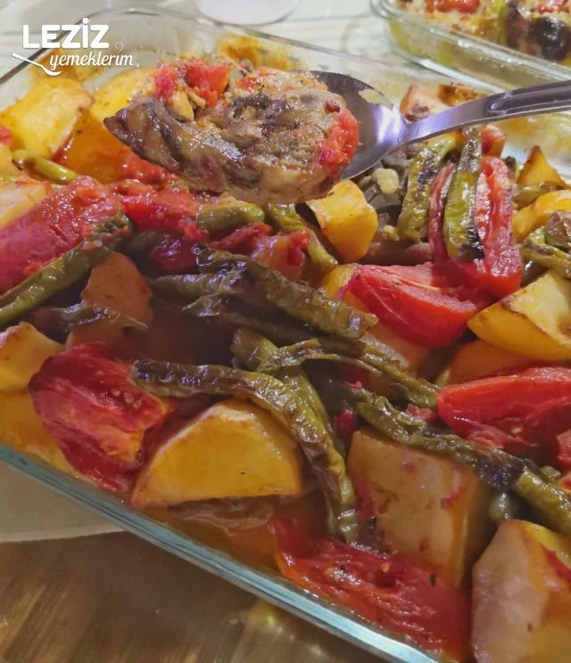 Fırında Kebap Tadında Nefis Kuzu Gerdan