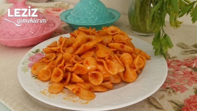 Salça Soslu Fiyonk Makarna