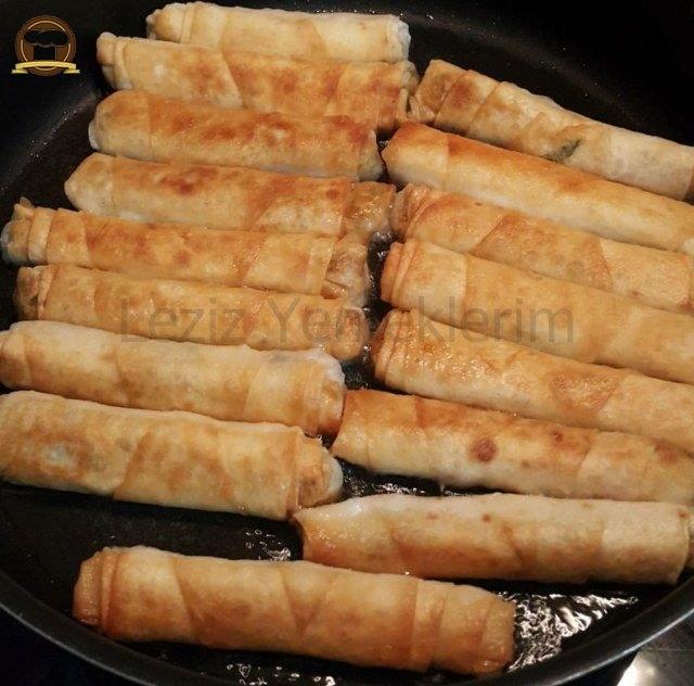 Patatesli Rulo Börek